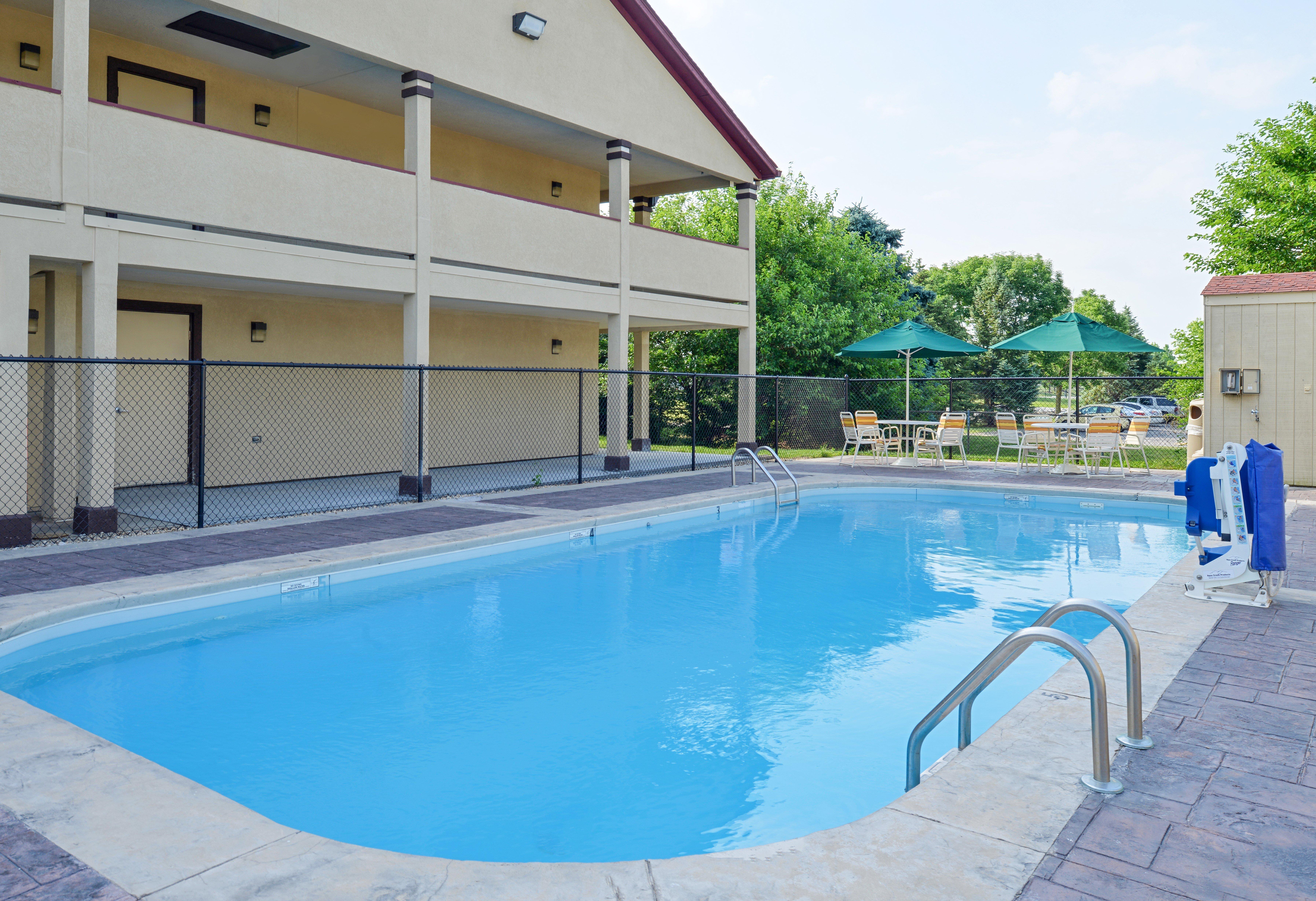 Red Roof Inn Indianapolis - Greenwood Exterior photo